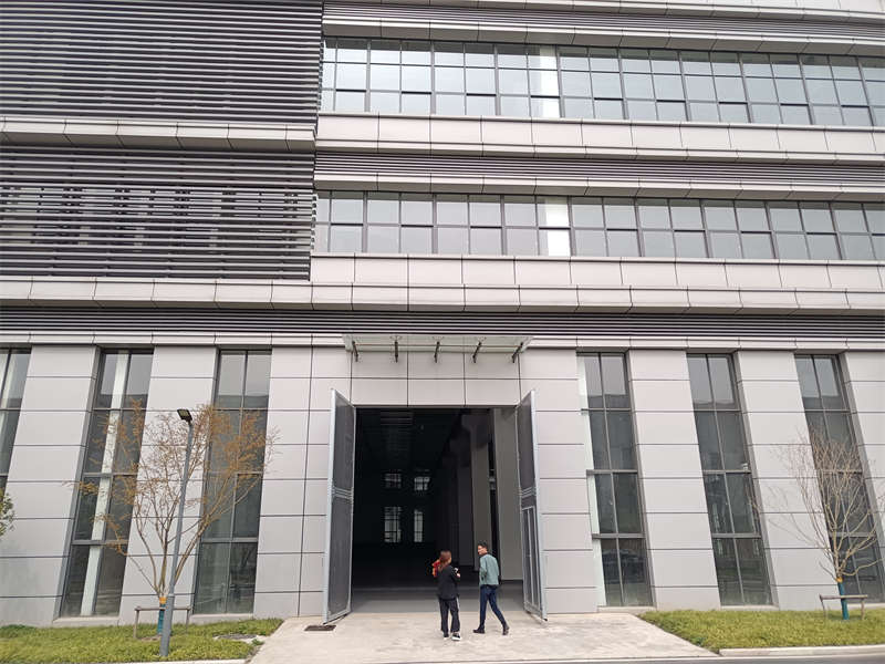 賀:合肥訊龍型材折彎科技公司廠房裝修開工大吉 賀:合肥訊龍型材折彎科技公司廠房裝修開工大吉
